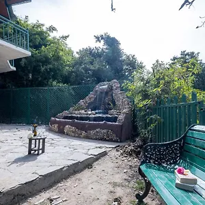 Villa Nau Nabh Cottage By Veo - Part Of Stayvista, Shimla